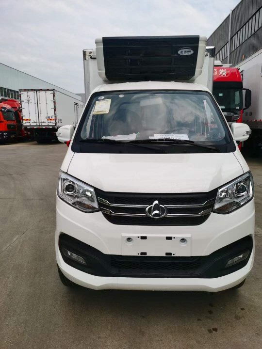 長(zhǎng)安跨越王X1冷藏車(chē)